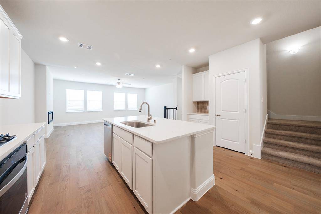Rowlett, TX 75088,2120 Naples Drive