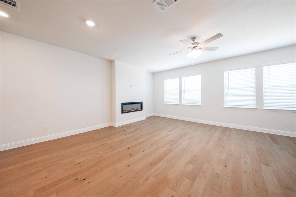 Rowlett, TX 75088,2120 Naples Drive