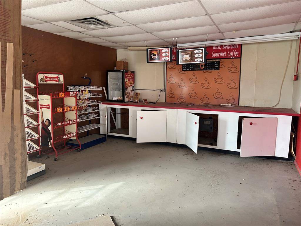 Newcastle, TX 76372,700 Broadway Ave