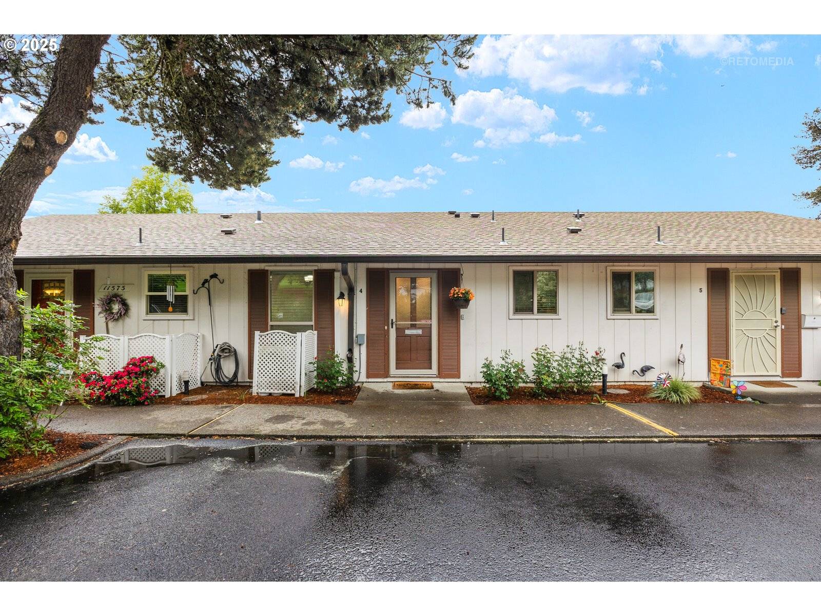 Portland, OR 97224,11575 SW CROWN CT #4