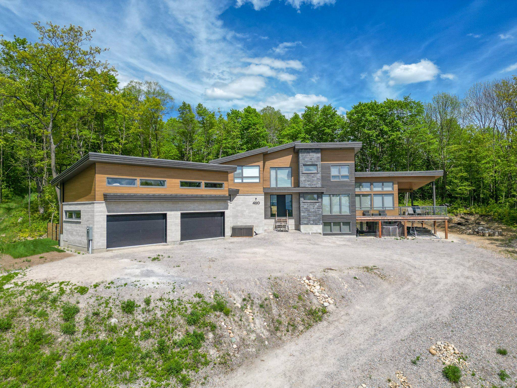 North Bay, ON P1C 1E5,460 Surrey DR