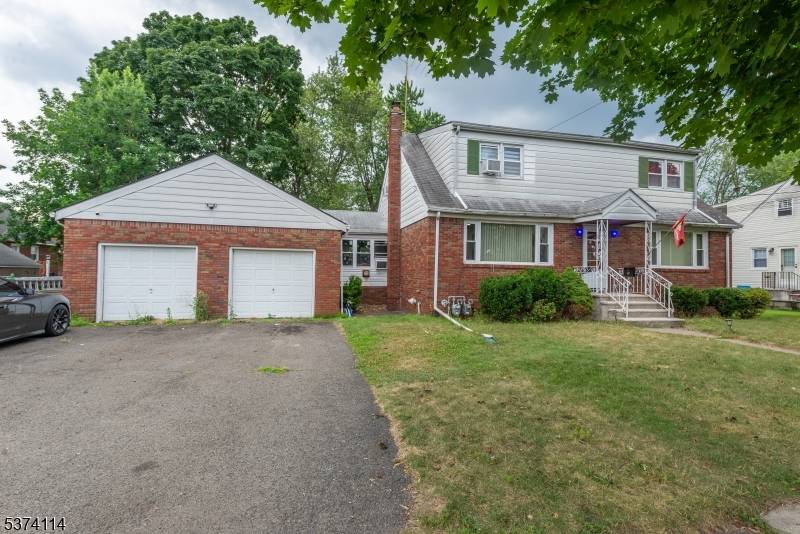 Totowa Boro, NJ 07512,51 Rosengren Ave