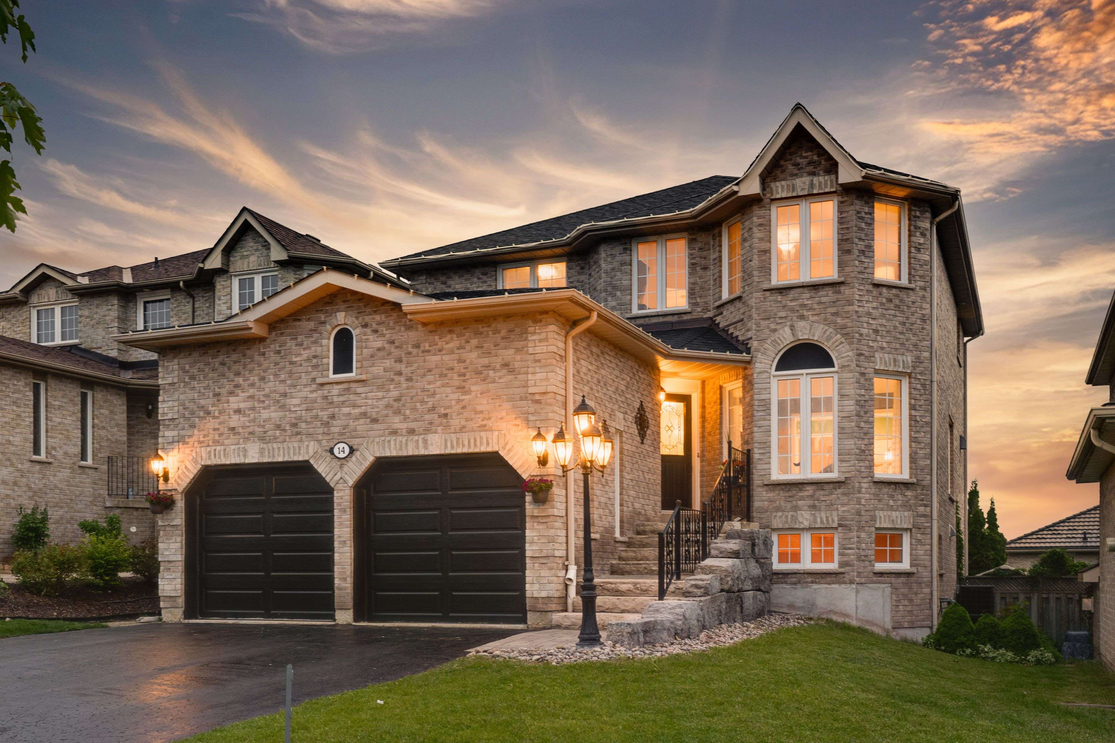 Barrie, ON L4N 0H9,14 Muir DR