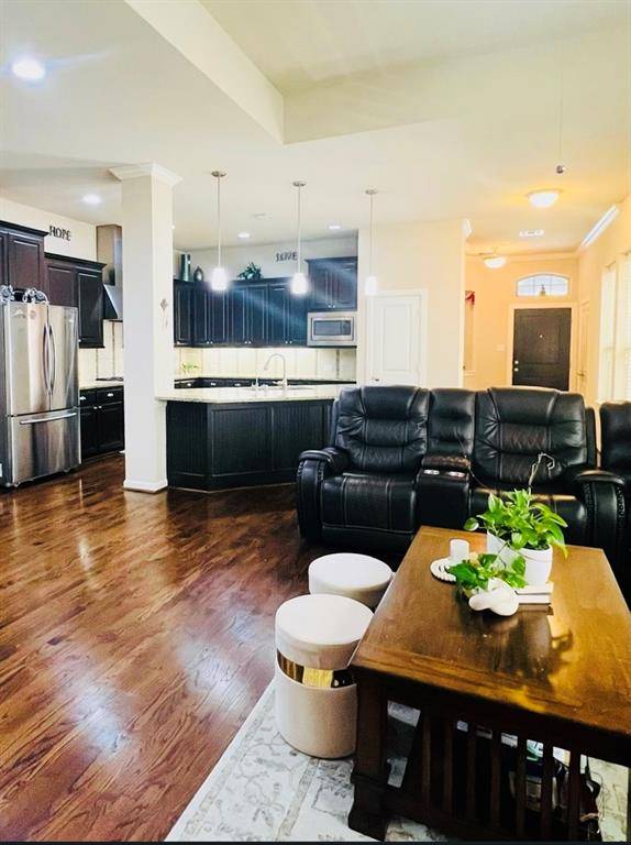 Irving, TX 75039,6646 Deleon Street