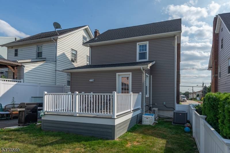 North Arlington Boro, NJ 07031,96 Hedden Ter