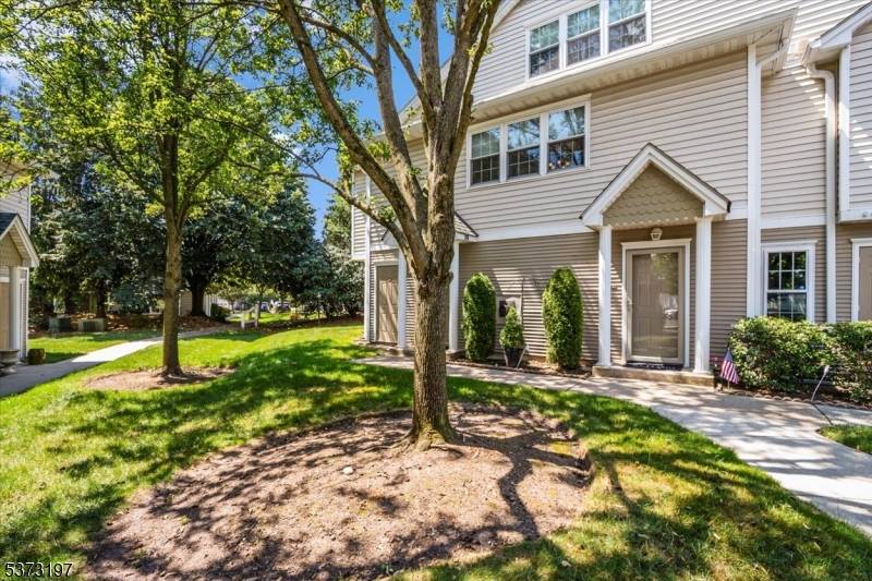 Clifton City, NJ 07012,37 Mayer Dr