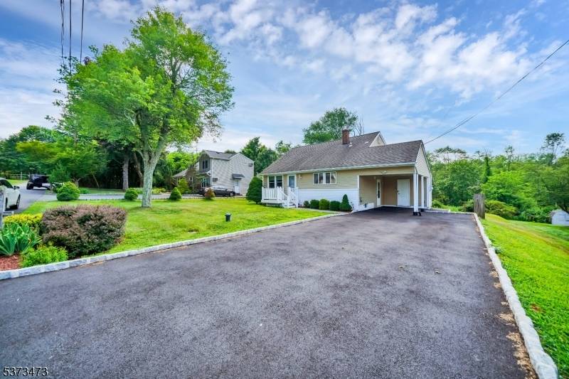 Randolph Twp., NJ 07869,6 Elm Pl
