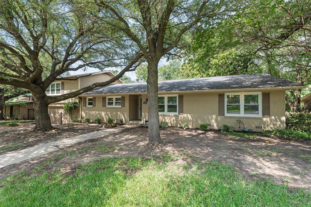 Waco, TX 76710,2225 Wooded Acres Drive