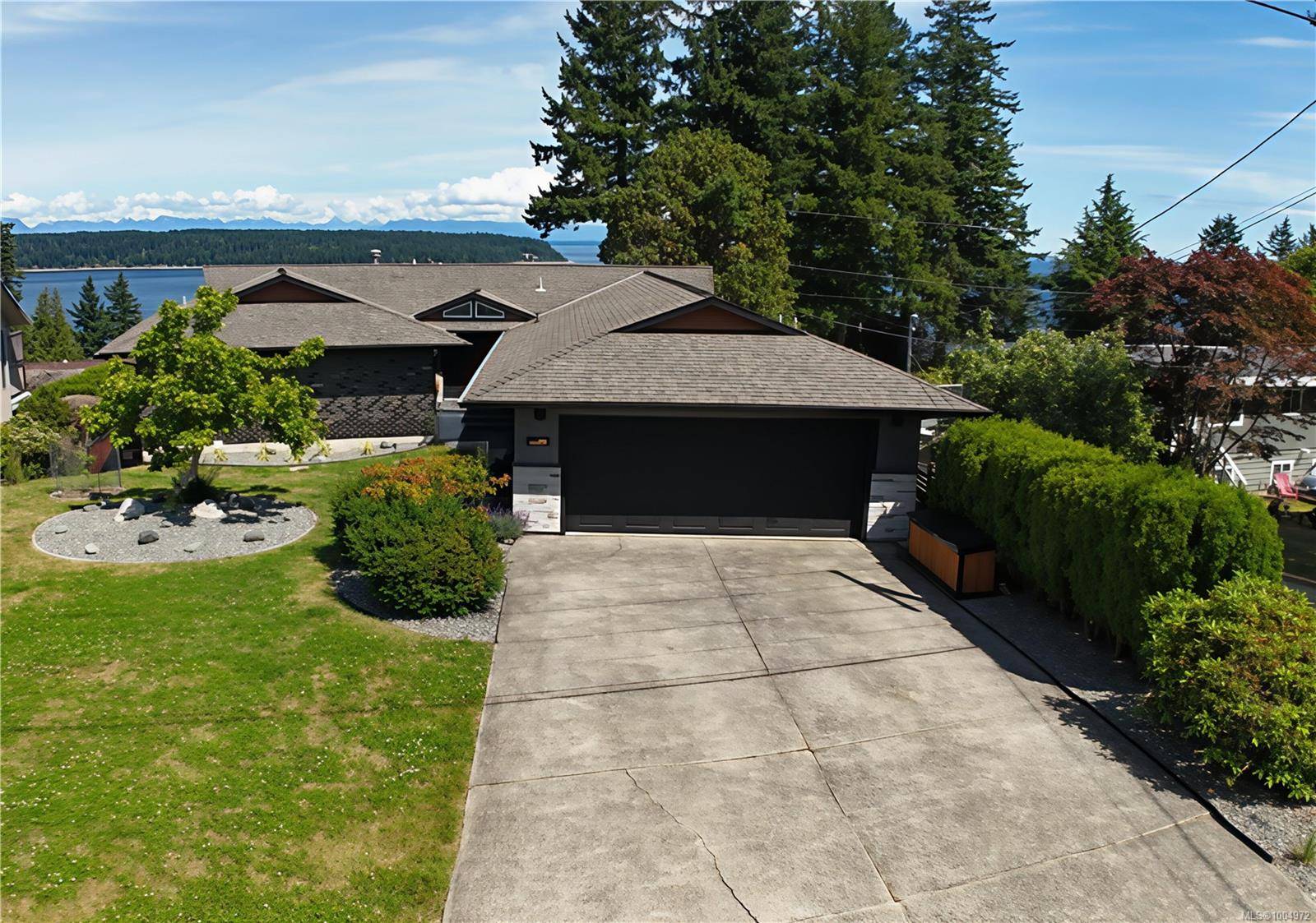 Campbell River, BC V9W 5X4,699 Galerno Rd