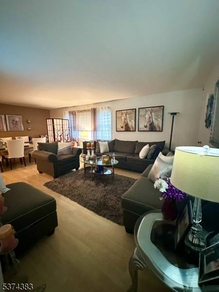 Little Falls Twp., NJ 07424,2 Colonial Dr #F