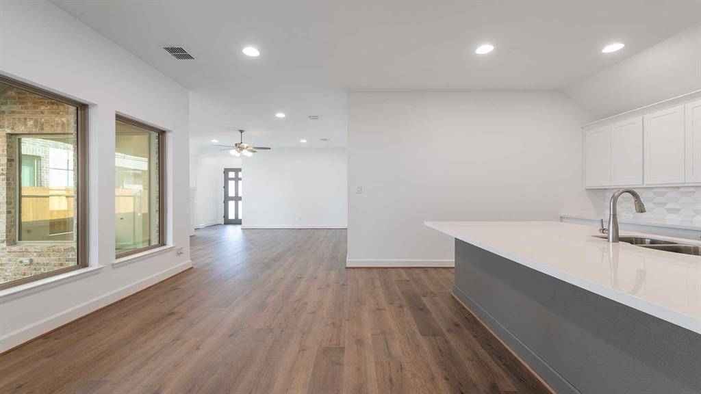 Fate, TX 75087,4124 Hudson Street