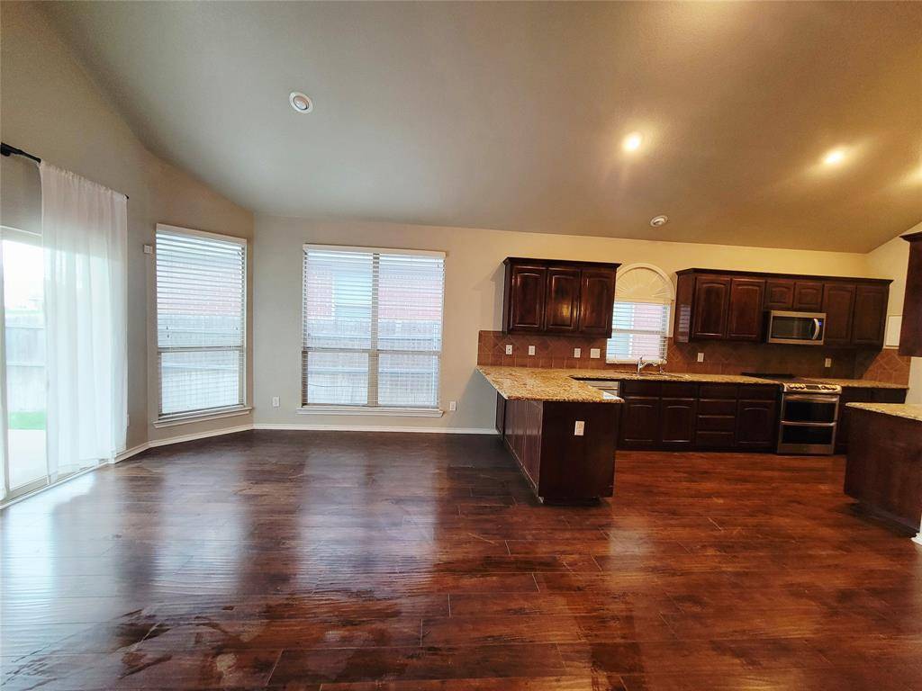 Fort Worth, TX 76052,11017 Hawks Landing Road