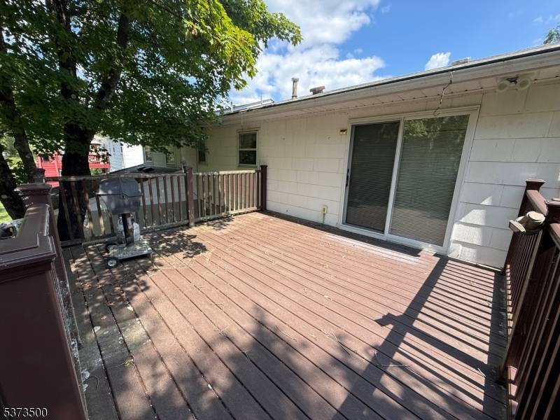 West Milford Twp., NJ 07480,32 Gwyneth Rd