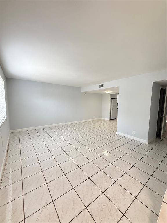 Lauderhill, FL 33313,5711 Blueberry Ct #130