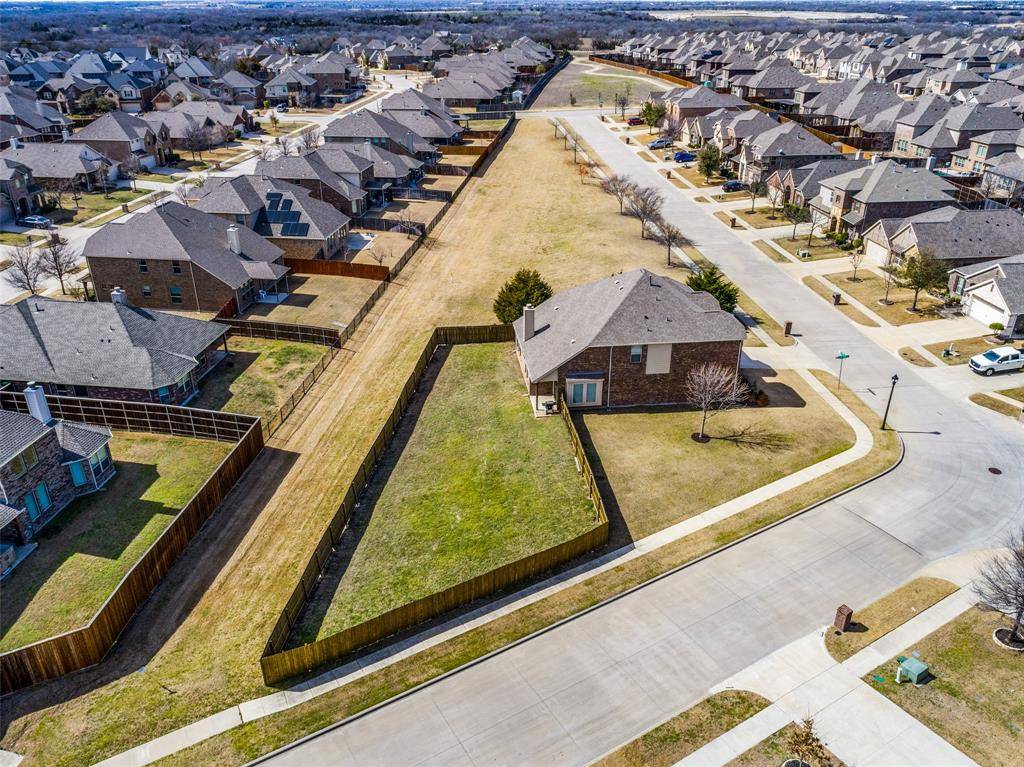 Mckinney, TX 75071,5705 Bender Ridge Drive