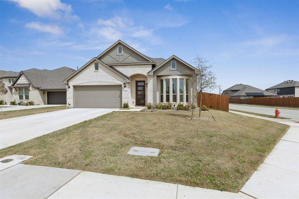 Ponder, TX 76259,225 Clairmont Drive