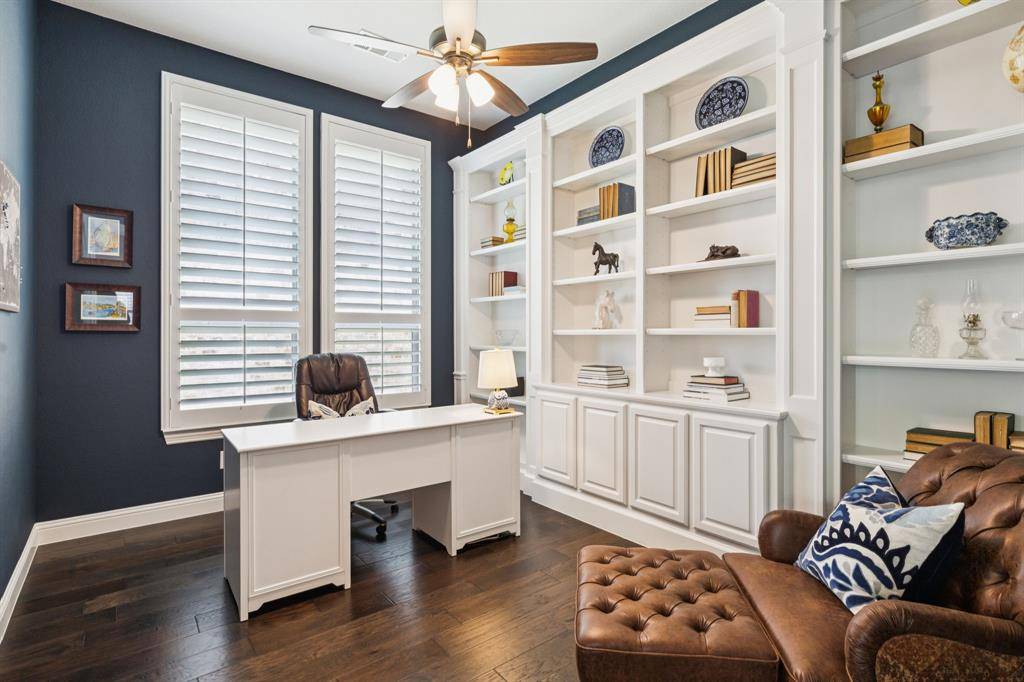 Lantana, TX 76226,9117 Pecan Woods Trail