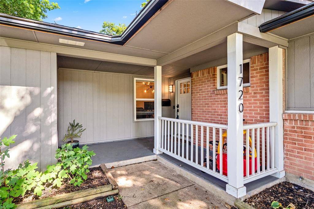 Dallas, TX 75228,1720 Mapleton Drive