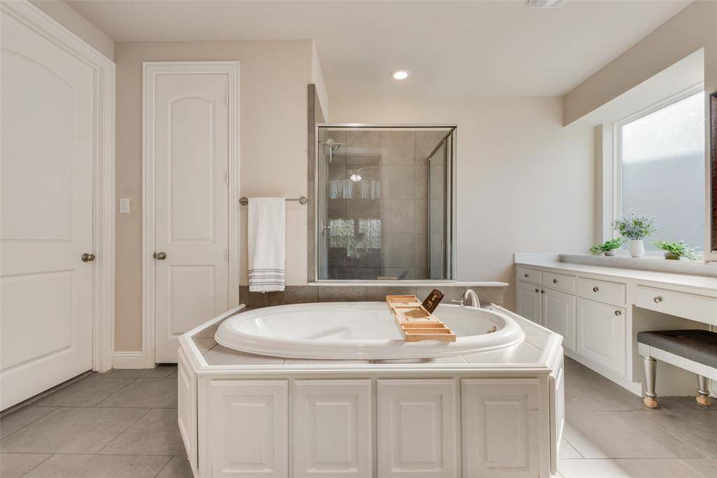 Little Elm, TX 75068,13921 Bluebell Drive