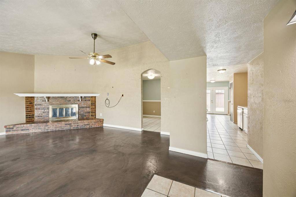 Allen, TX 75002,1201 Crestwood Court