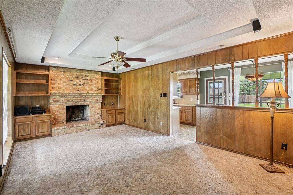 Waxahachie, TX 75165,1301 Azalea Lane