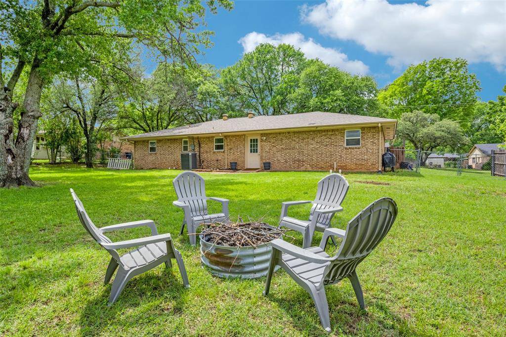 Decatur, TX 76234,2705 S Lipsey Street