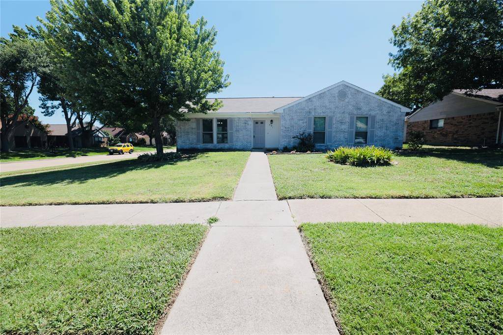Coppell, TX 75019,991 Redcedar Way Drive