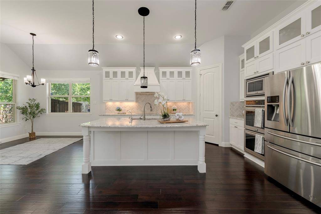 Mansfield, TX 76063,601 Acadia Street