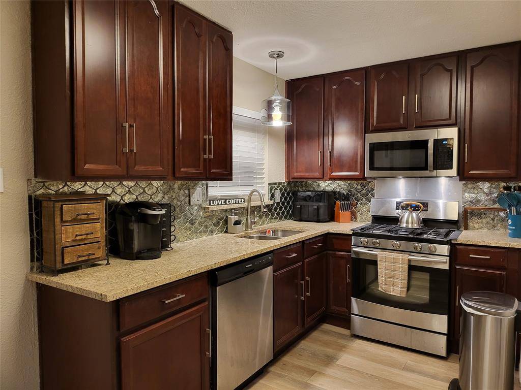 Mesquite, TX 75149,334 Freeman Street