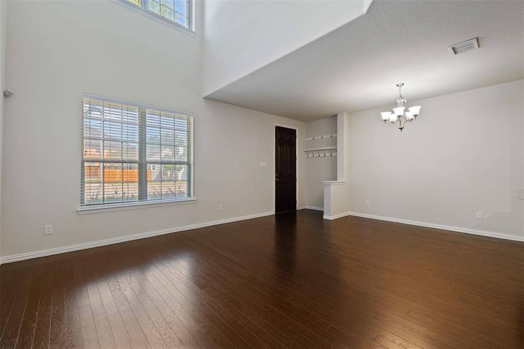 Richardson, TX 75081,664 S Greenville Avenue