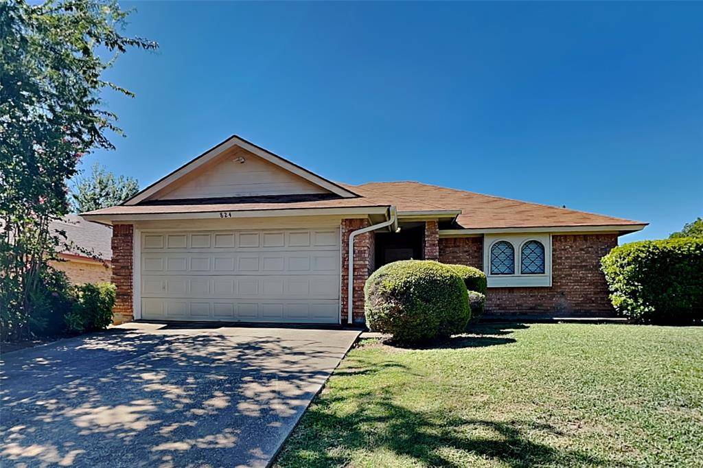 Arlington, TX 76001,824 Wind Brooke Drive
