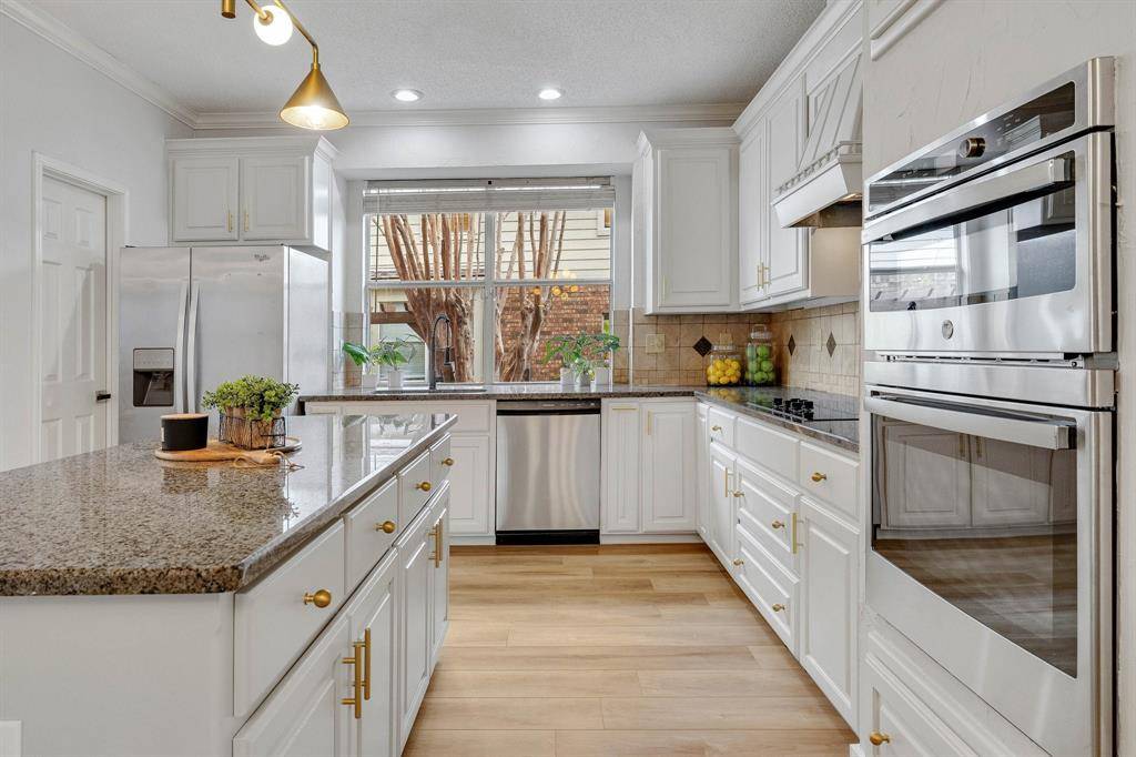 Plano, TX 75025,640 Forest Bend Drive