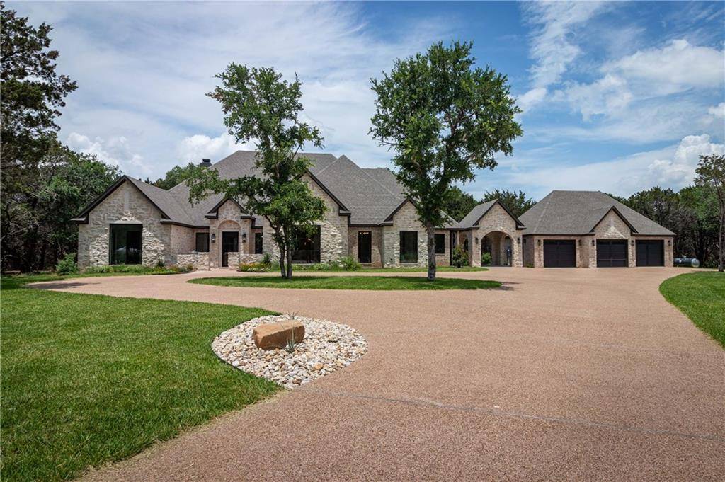 Mcgregor, TX 76657,1136 Queen Elizabeth Drive