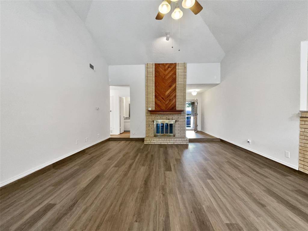 Arlington, TX 76016,5417 Grissom Drive