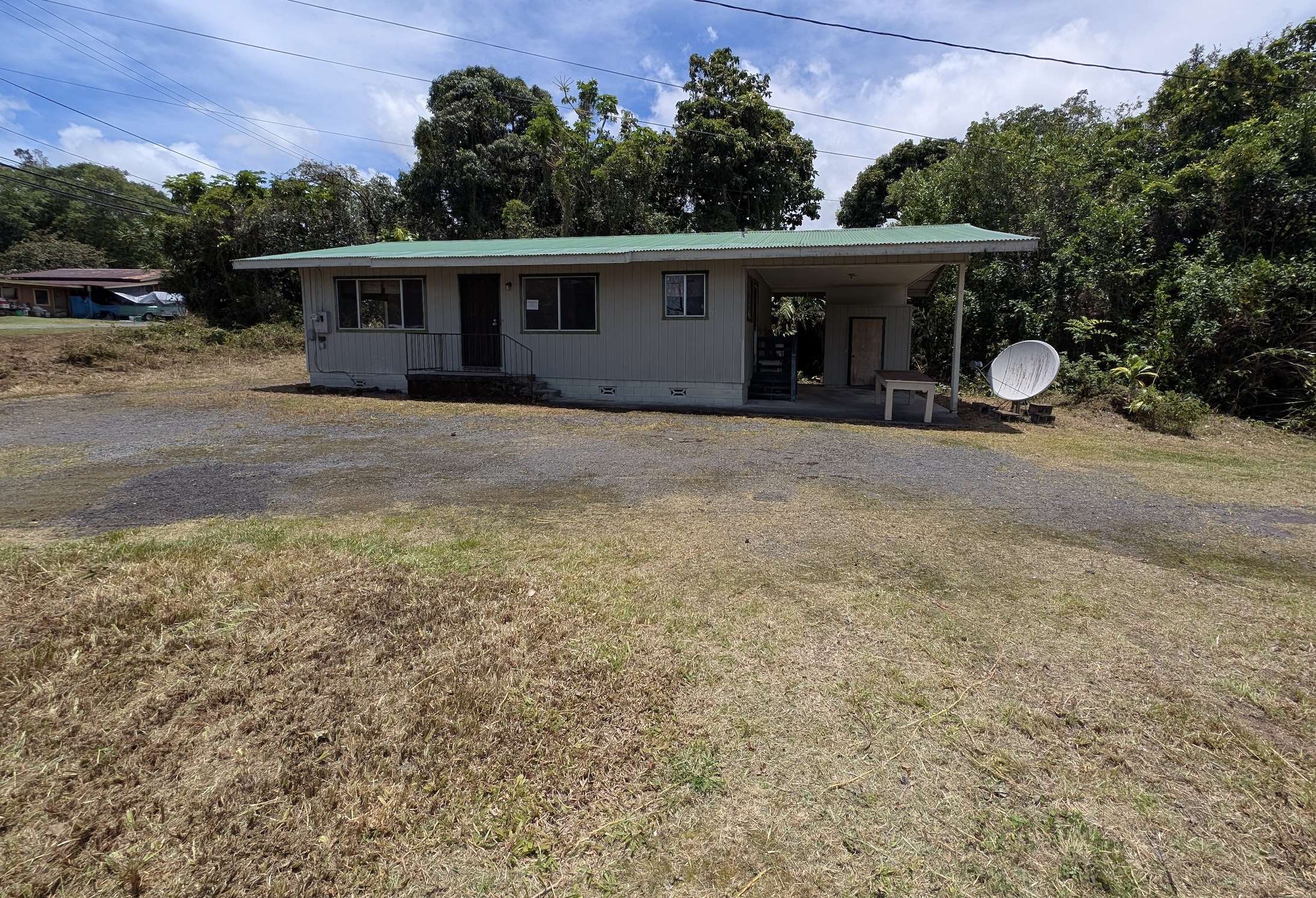 Hilo, HI 96720,1360 KAUMANA DR