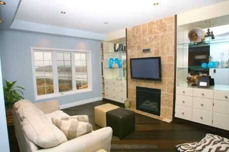 Brampton, ON L6X 0S3,2 Abbotsbury DR