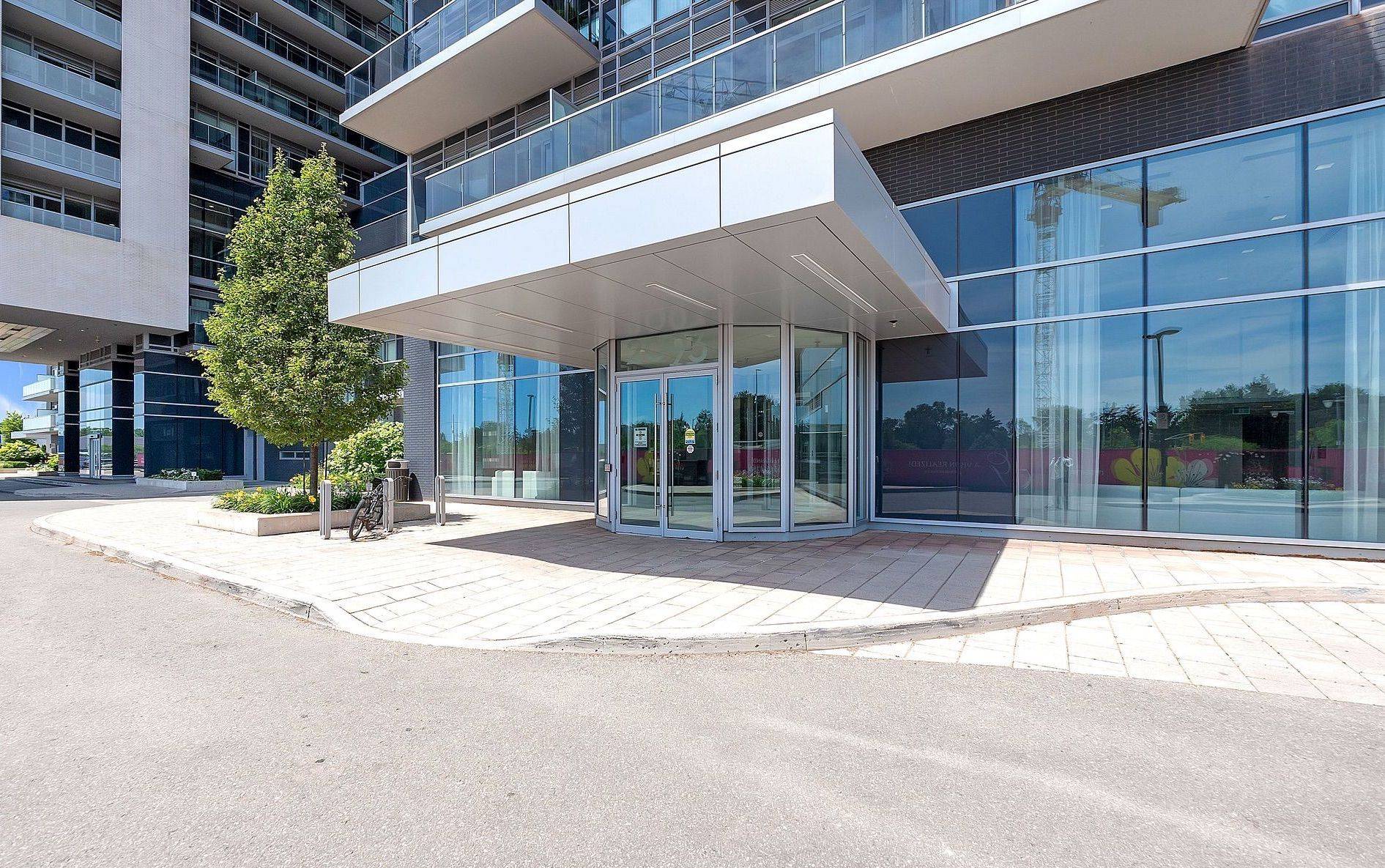 Burlington, ON L7R 0B4,2093 Fairview ST #408