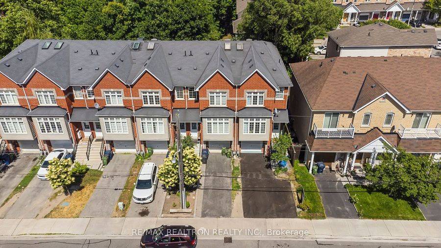 Toronto E10, ON M1E 3S1,145 Homestead RD