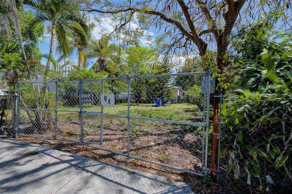 Miami, FL 33127,64 NW 32nd St