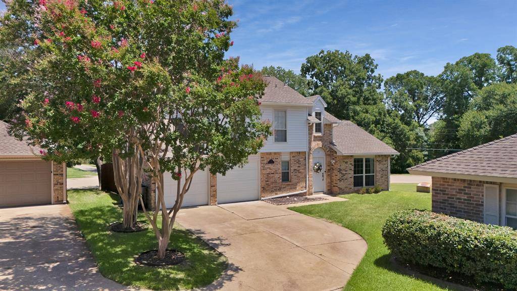Allen, TX 75002,31 Brewster Court