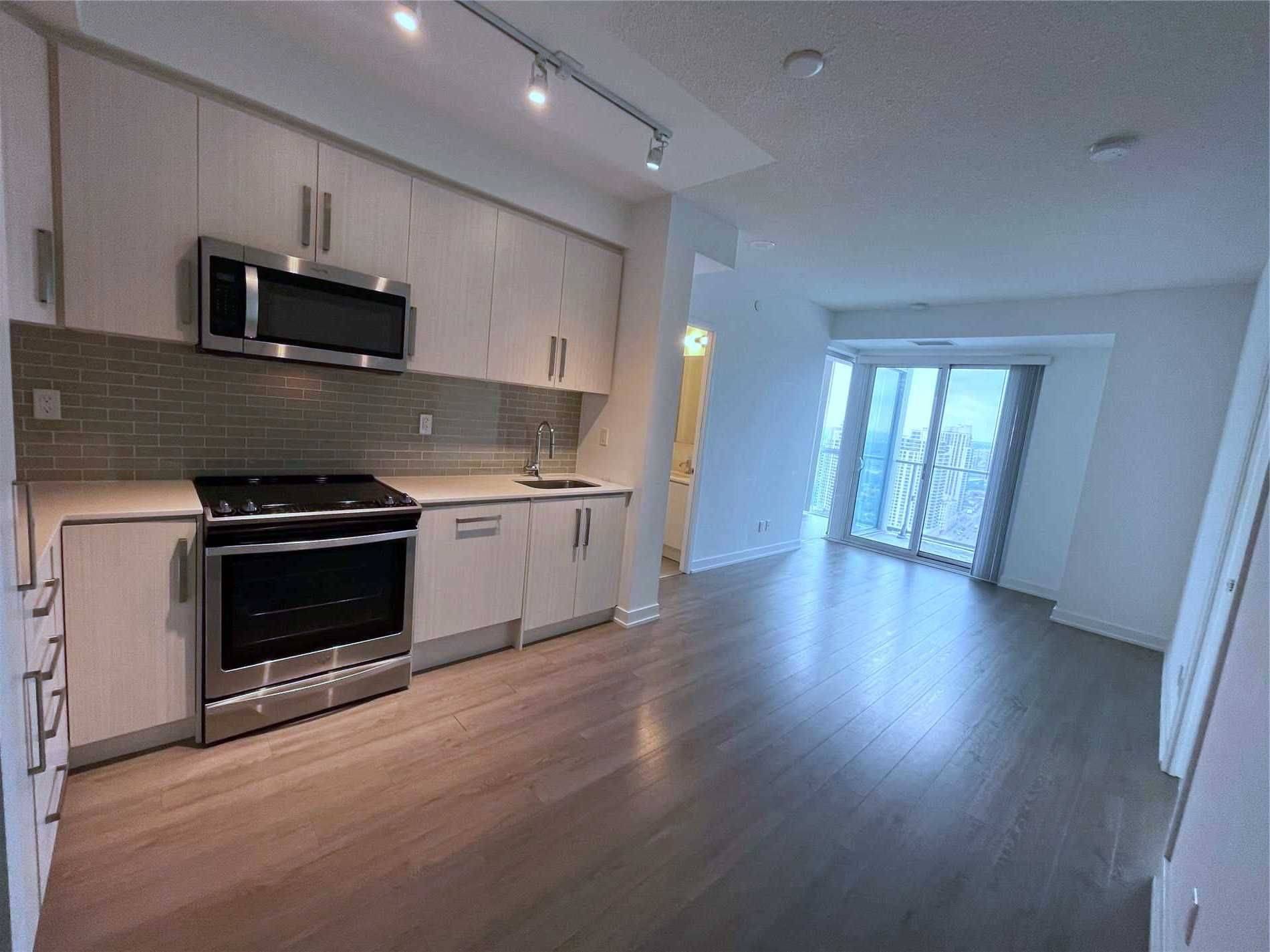 Toronto C07, ON M2N 5P6,5180 Yonge ST #2802