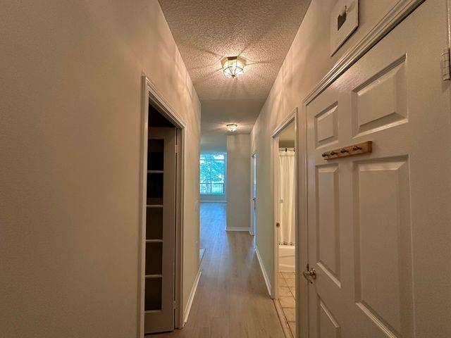Toronto C14, ON M2N 7G6,22 Olive AVE #105