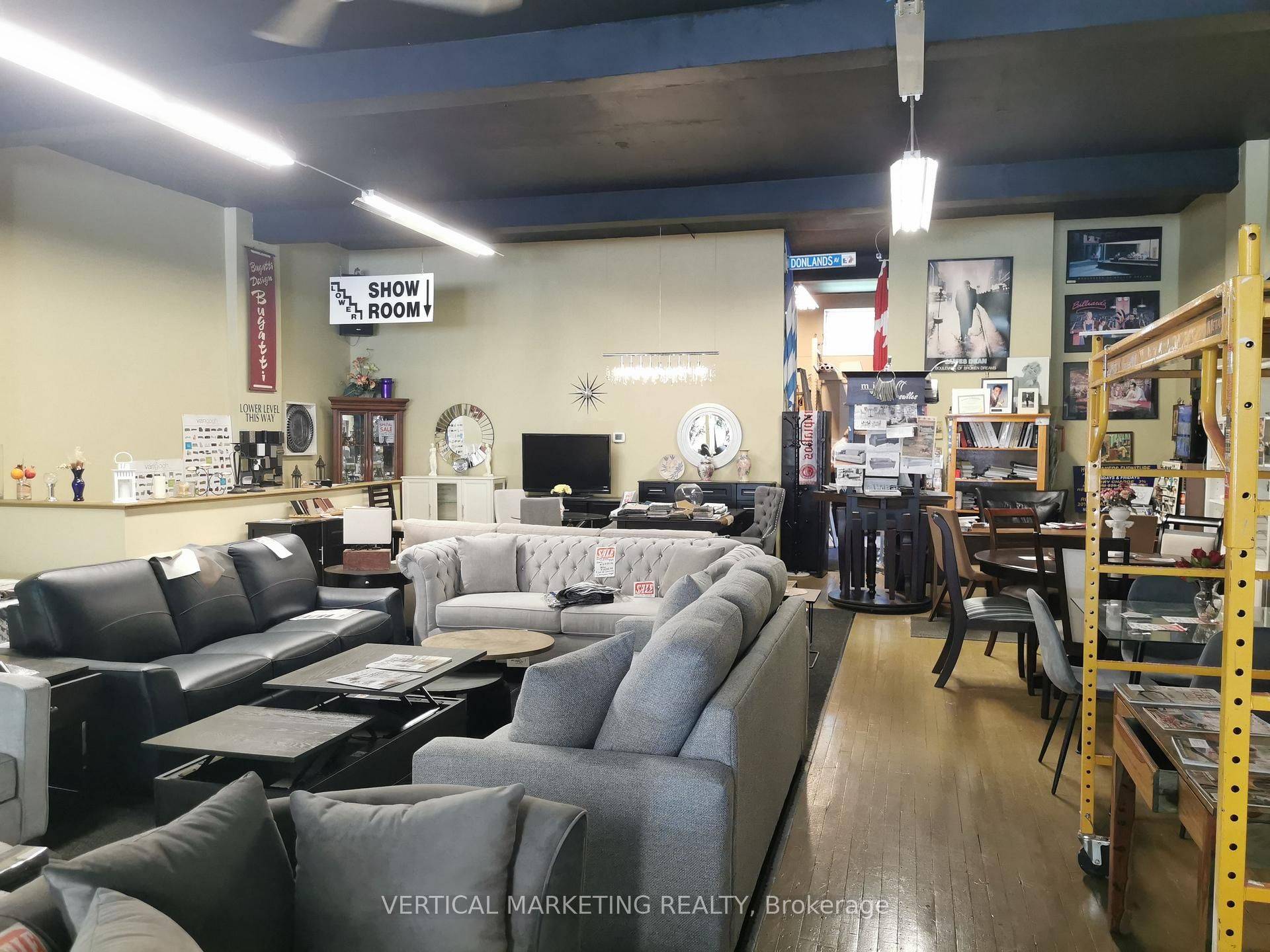 Toronto E03, ON M4J 3S2,399 Donlands AVE