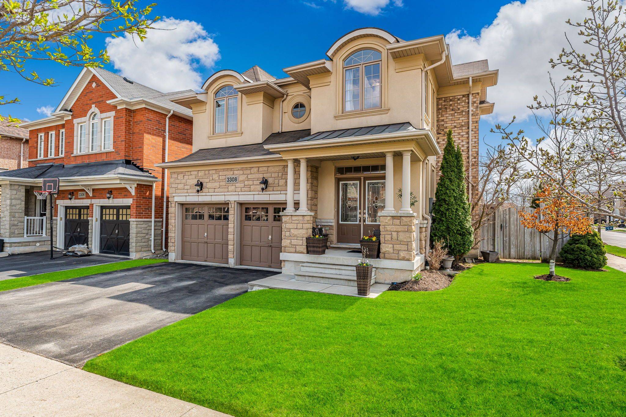 Burlington, ON L7M 0L7,3308 Granite Gate