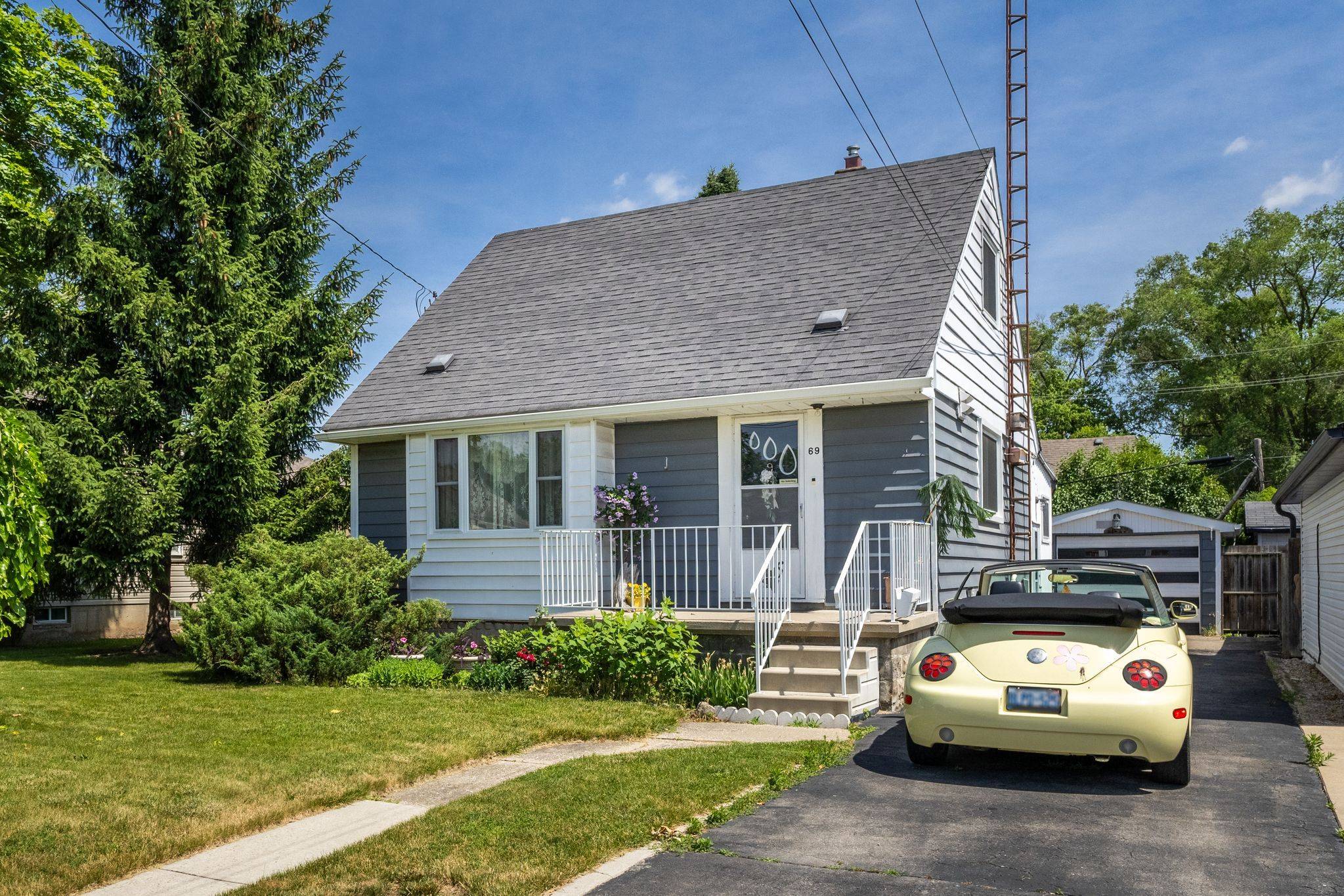 Brantford, ON N3T 5C6,69 Alexander DR