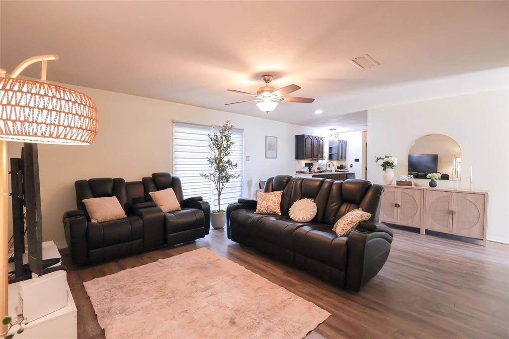 North Richland Hills, TX 76182,6955 Crabtree