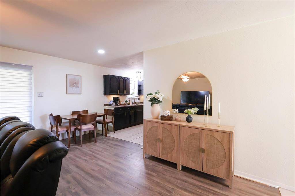 North Richland Hills, TX 76182,6955 Crabtree
