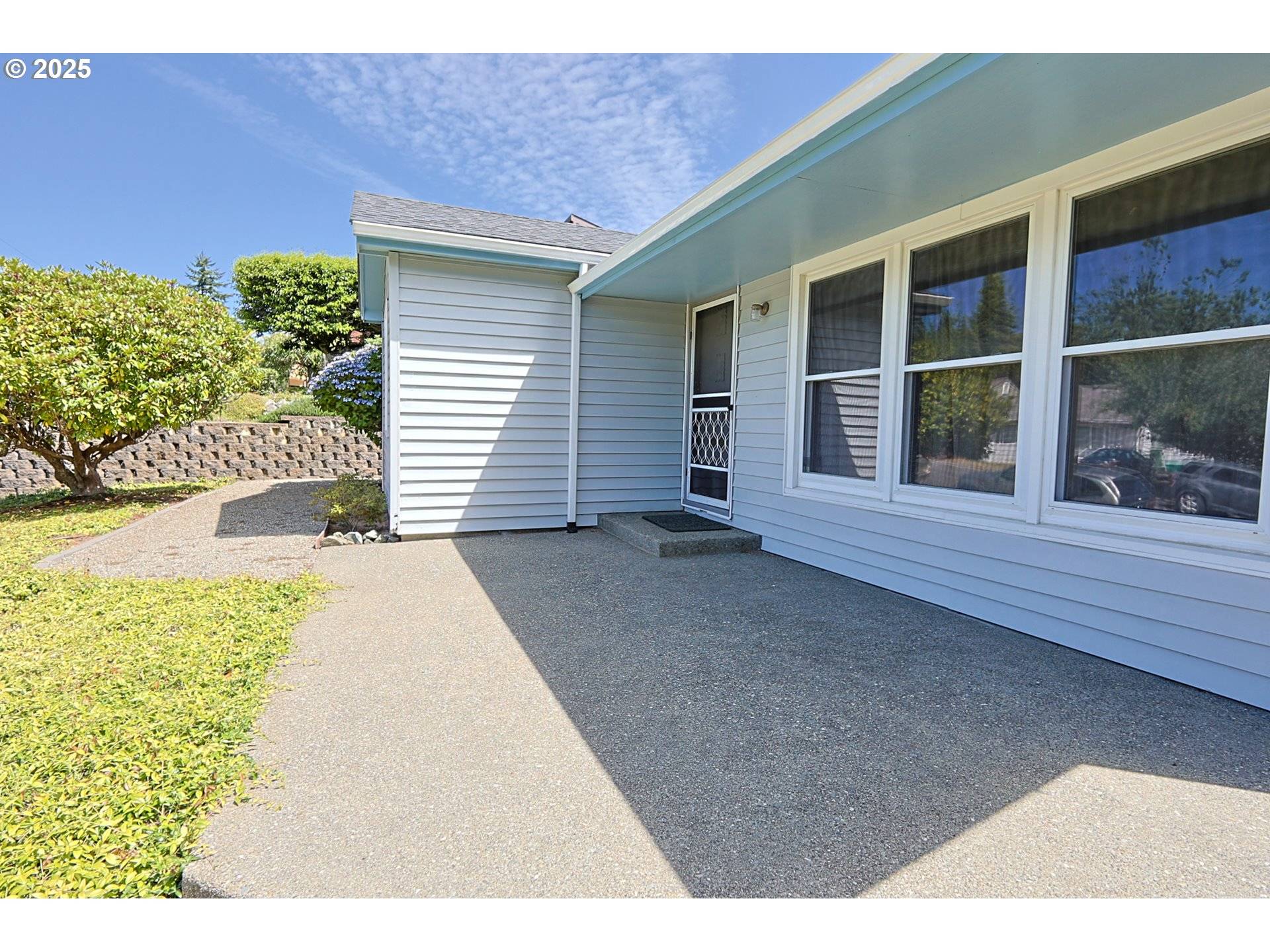 Coos Bay, OR 97420,1620 N 16TH ST
