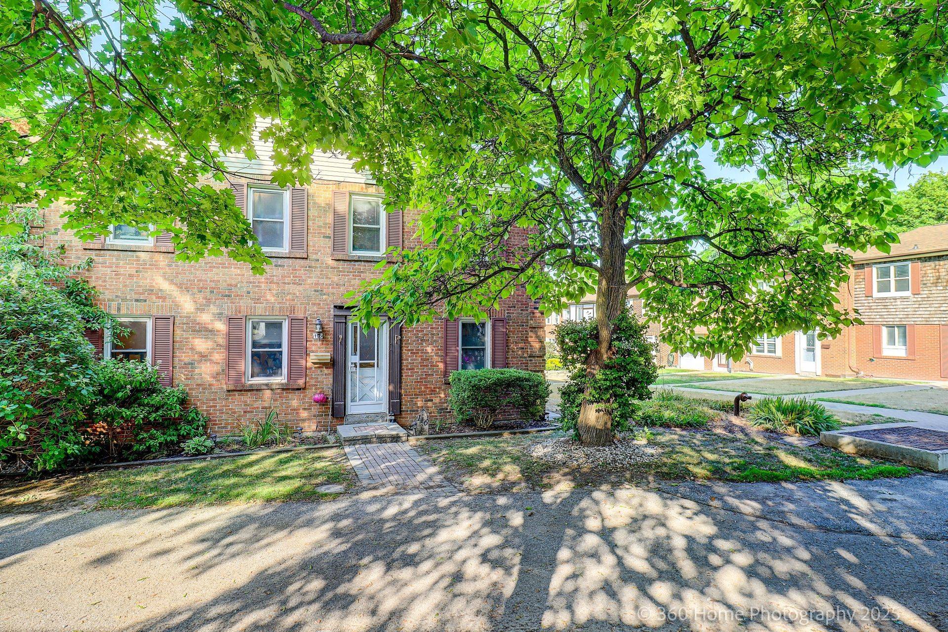 Toronto E07, ON M1V 1E2,25 Brimwood BLVD #116