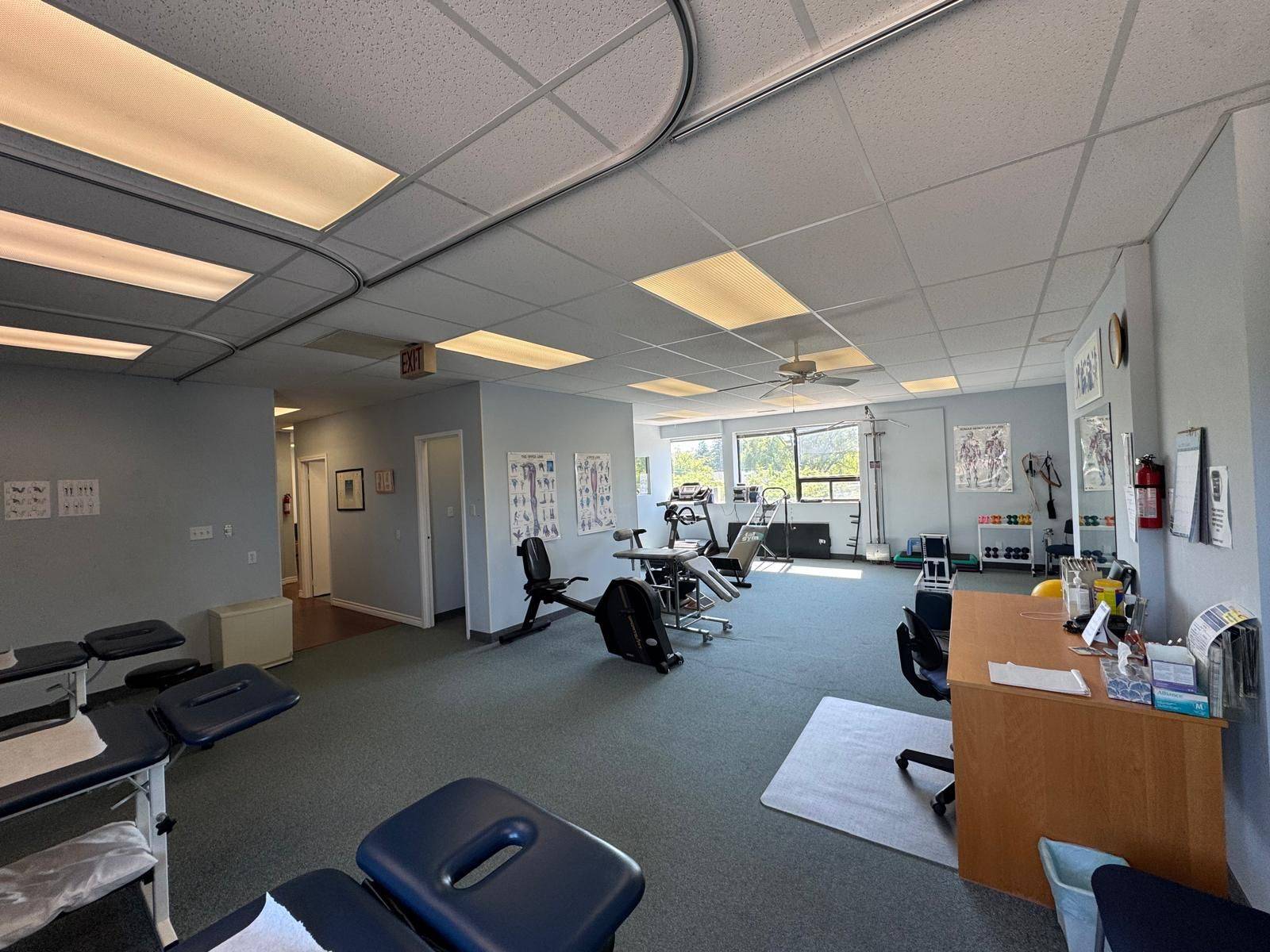Mississauga, ON L5G 1H1,268 Lakeshore RD E